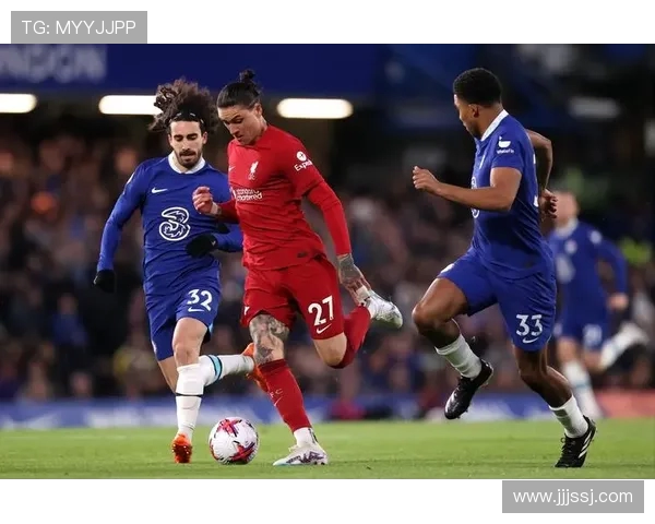 切尔西有意引进里昂边锋福法纳 已进行电话询价谈判